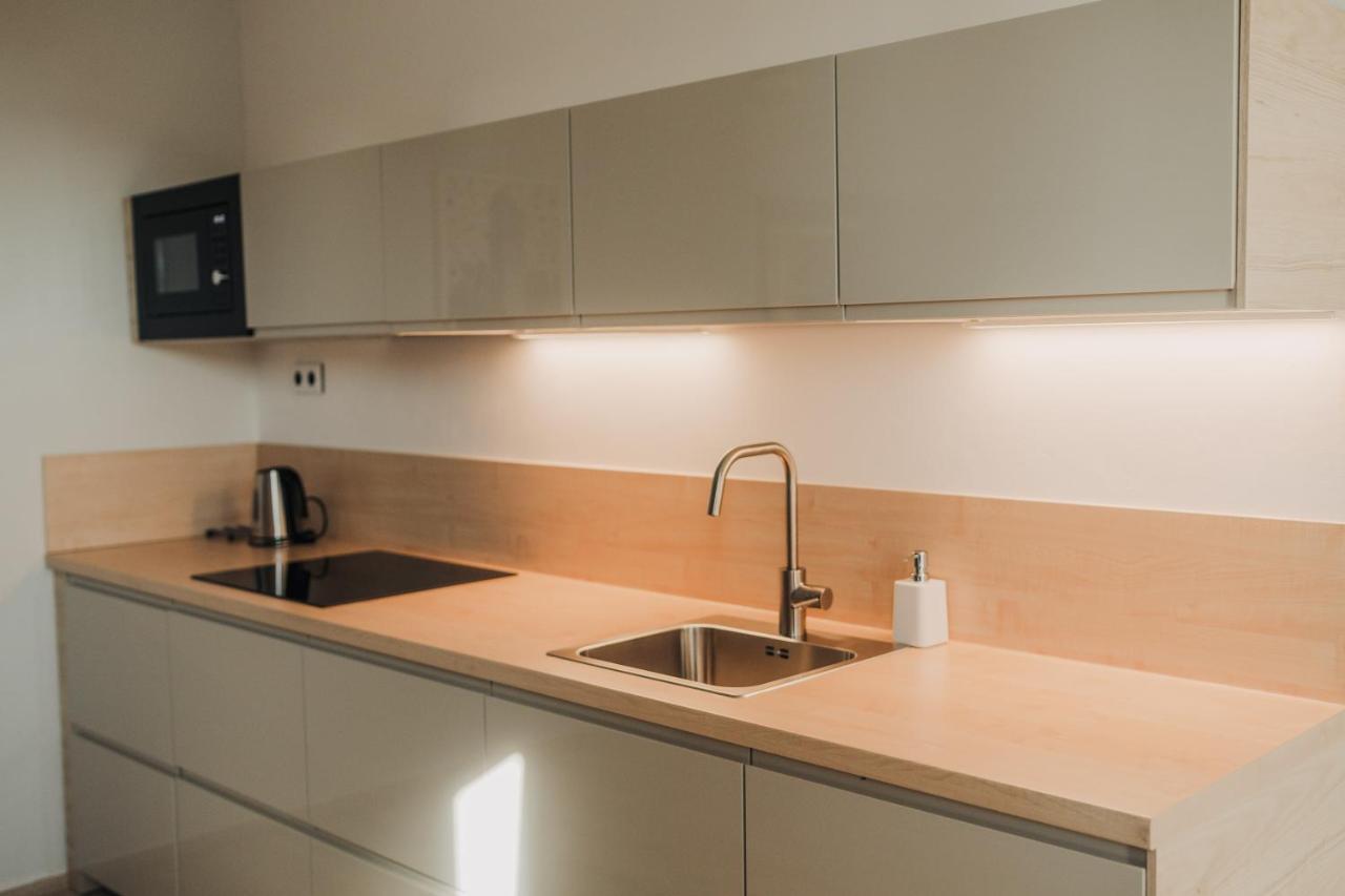 New Equipped Apartment In The City Center Pilsen Exterior photo