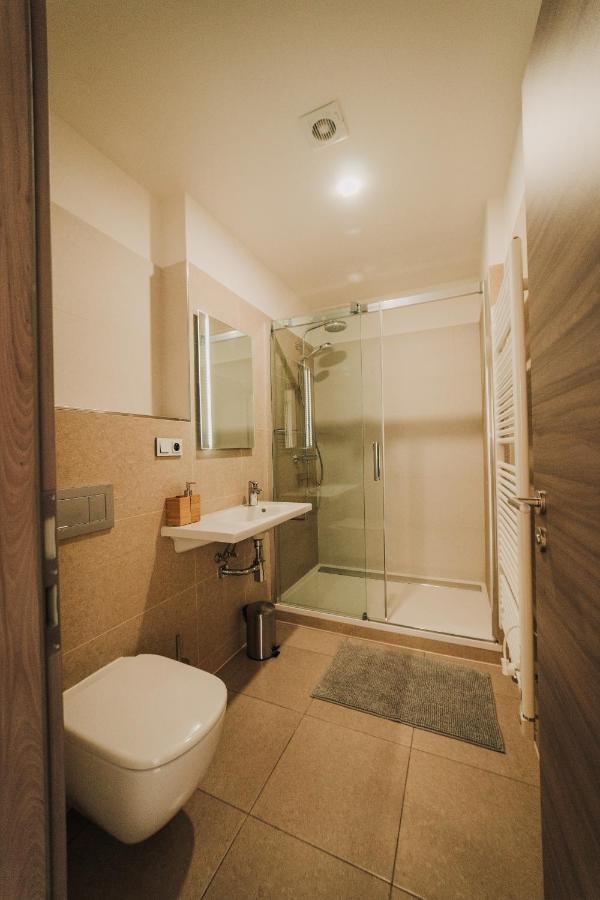 New Equipped Apartment In The City Center Pilsen Exterior photo
